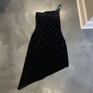 JS Boutique Black Velvet One Shoulder Rhinestone Asymmetrical Cocktail Dress 14